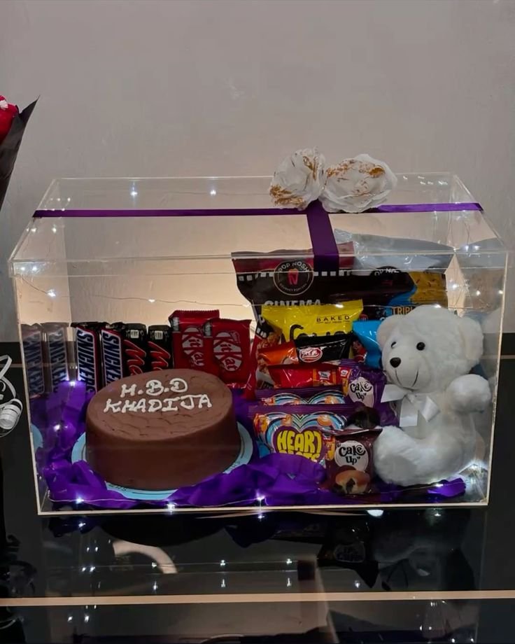 004afba4348822cc41f8241bff7a2024 Deluxe Birthday Celebration Gift Box - Image 1