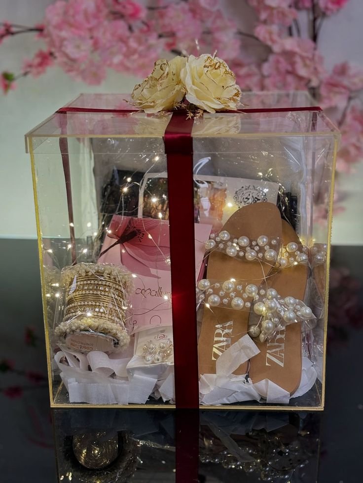 Product 10 Custom Luxury Gift Box with Pearl Sandals โ Personalized Acrylic Hamper for Her - Image 1